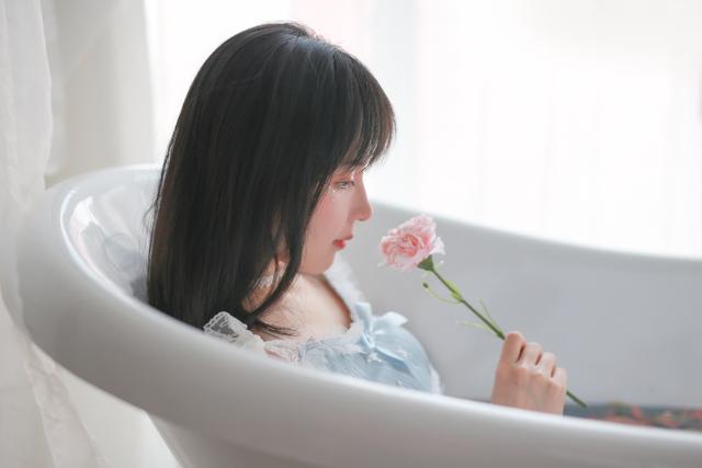 馮紹峰離婚-當(dāng)婚姻出現(xiàn)裂痕，該如何挽救婚姻？