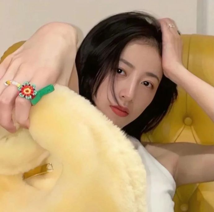 如果一個女生把你拉黑或刪除了，這是否意味著她真的對你已經毫無感覺了呢？