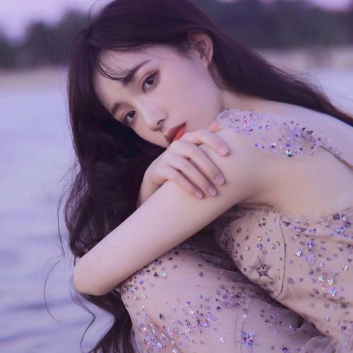 分手后，先糾纏再斷聯(lián)，是最好的挽回方式